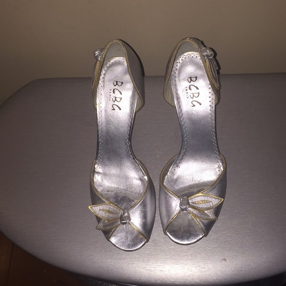 BCBG Paris Silver Leather Pumps - Picture 2 of 5